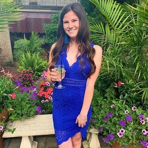 Meet your Posher, Cara